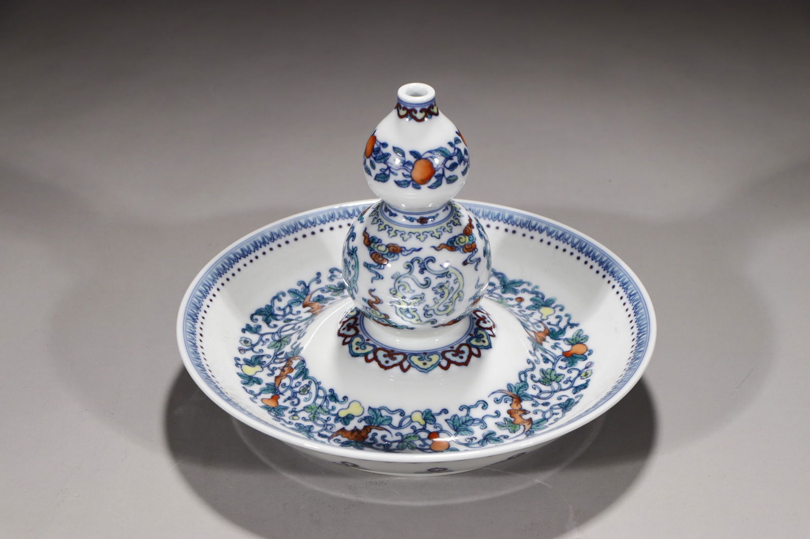 An Exquisite Doucai Bats Pattern Gourd Pattern Censer (1 of 9)