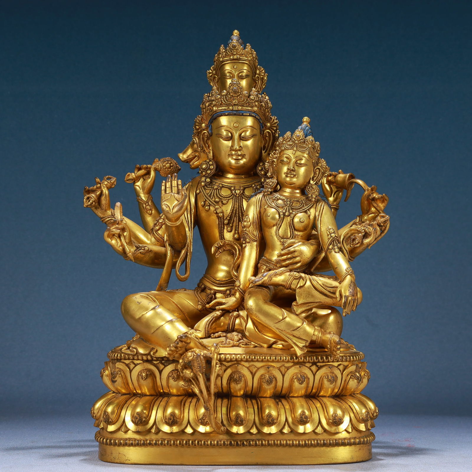A Solemn Gilt Bronze Statue of Gautama’s Mother: A Solemn Gilt Bronze Statue of Gautama’s Mother,Qing Dynasty, China,Size:9.8inx8.3inx13in,Weight:7550g 铜鎏金佛母像,中国清代