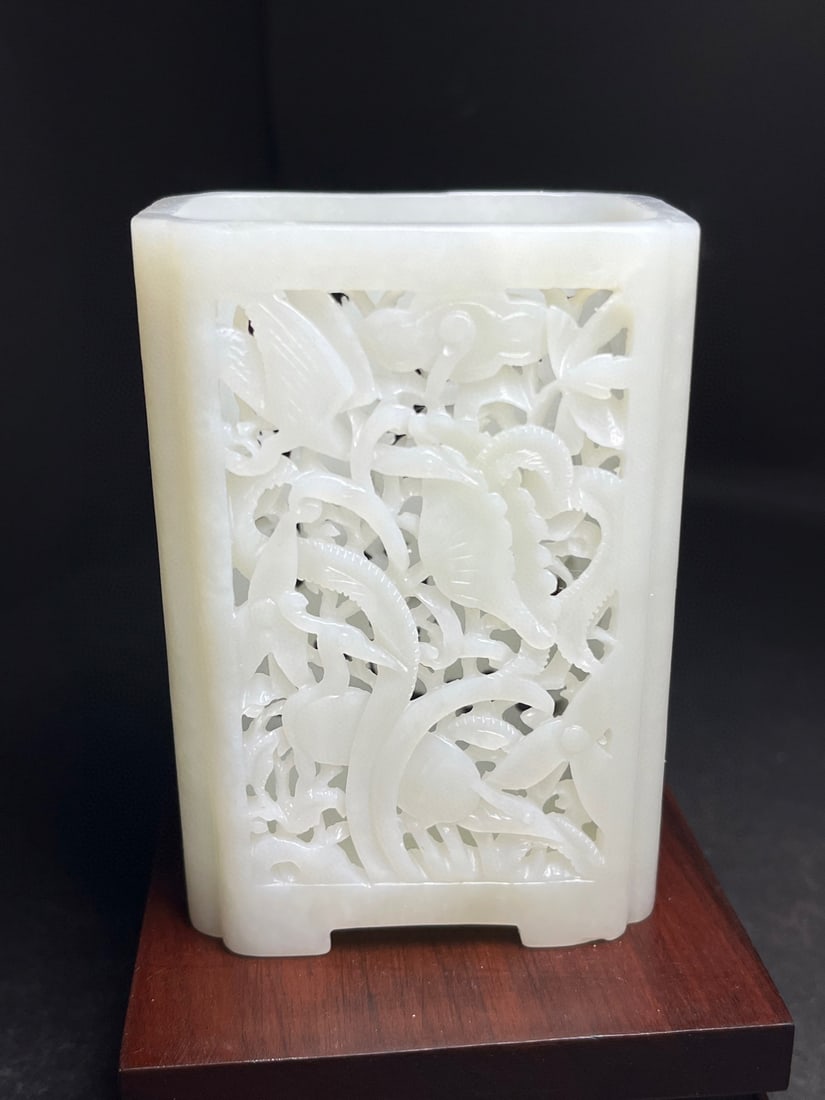 An Exquisite White Jade Crane Pattern Brush Pot - 5