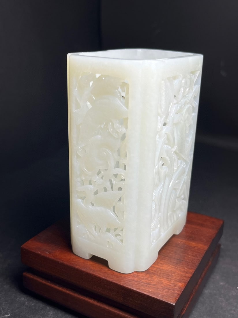 An Exquisite White Jade Crane Pattern Brush Pot - 6
