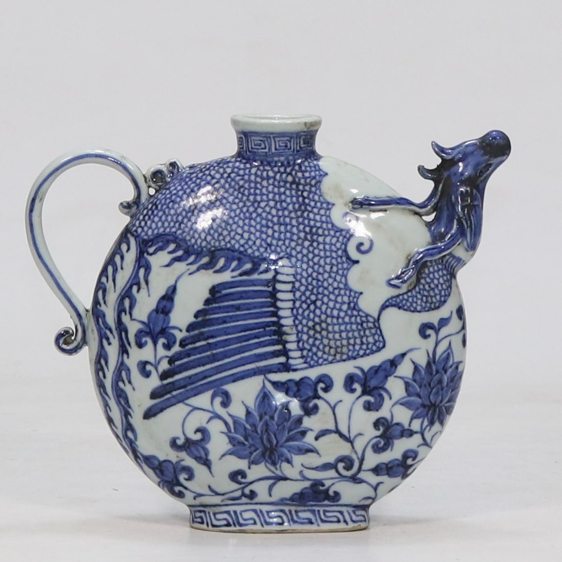 An Exquisite Blue and White Lotus and Phoenix Pattern Pot (1 of 8)