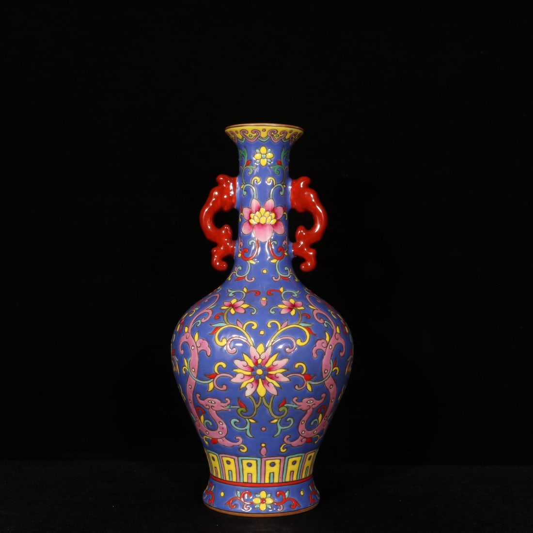 An Exquisite Enamel Painted Gold Lotus and Dragon Pattern Double-Ears Vase: An Exquisite Enamel Painted Gold Lotus and Dragon Pattern Double-Ears Vase,Qing Dynasty,China,Qianlong Six-character Mark,Size:9.8inx4.7in 珐琅彩描金缠枝ő