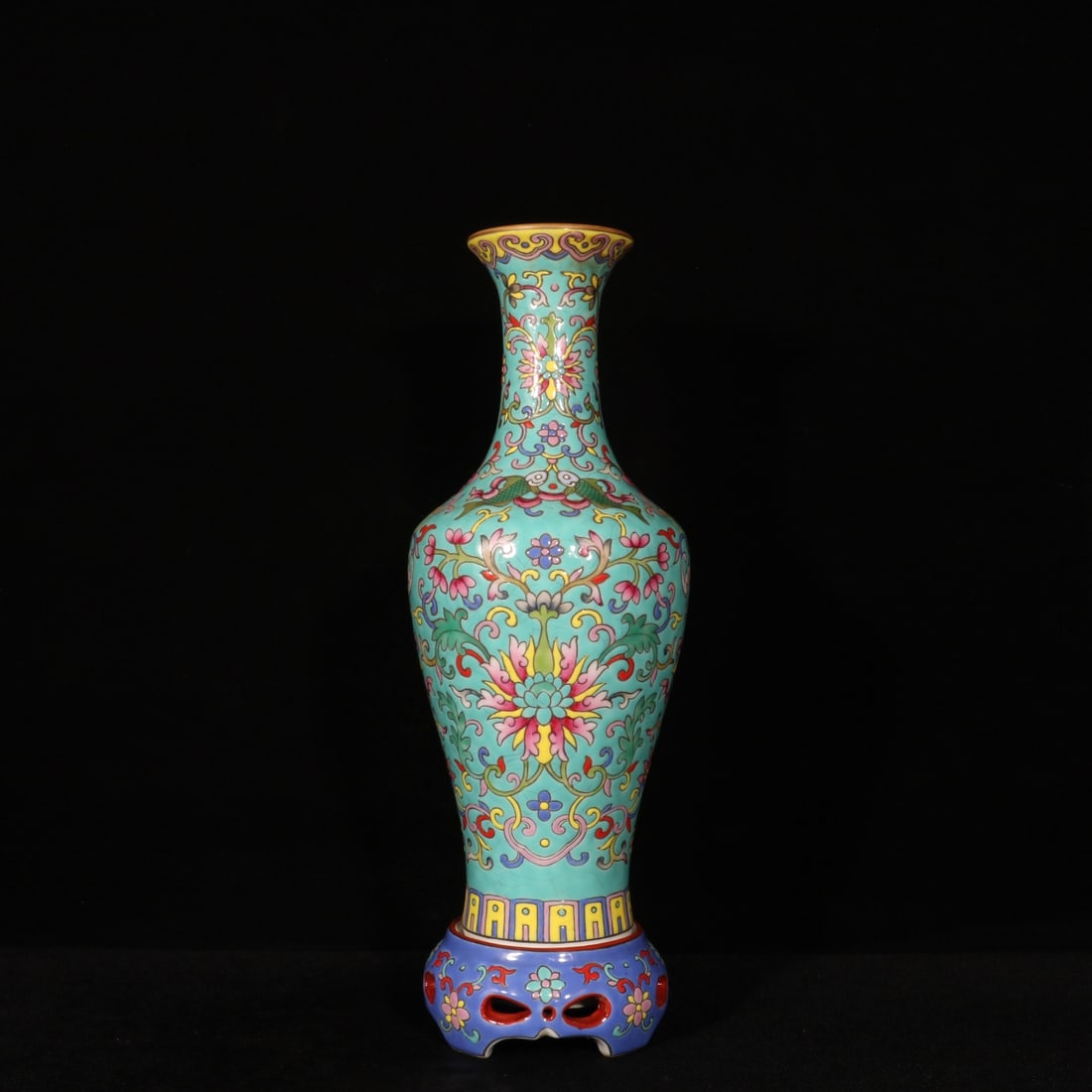 An Exquisite Enamel Painted Gold Lotus Pattern Vase (1 of 8)
