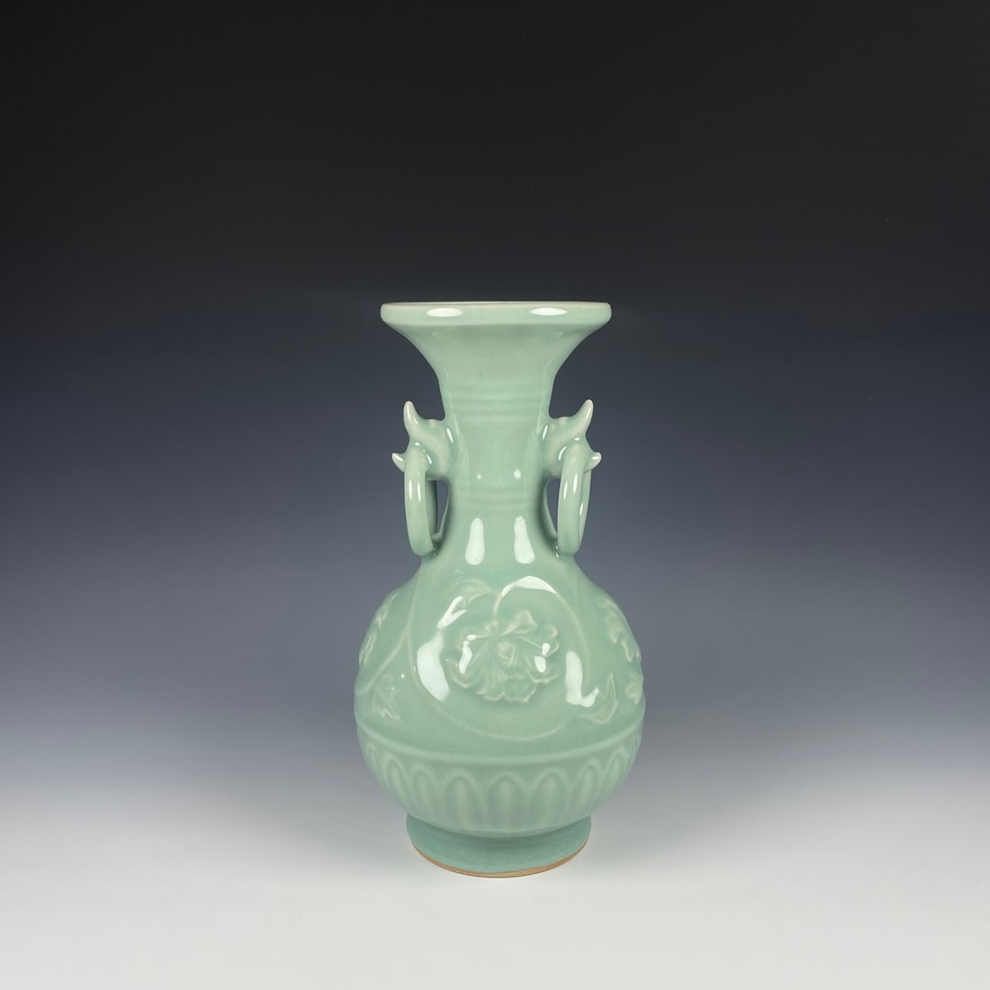 An Exquisite Longquan yao Celadon Glazed Flower Pattern Double-Ears Vase (1 of 9)