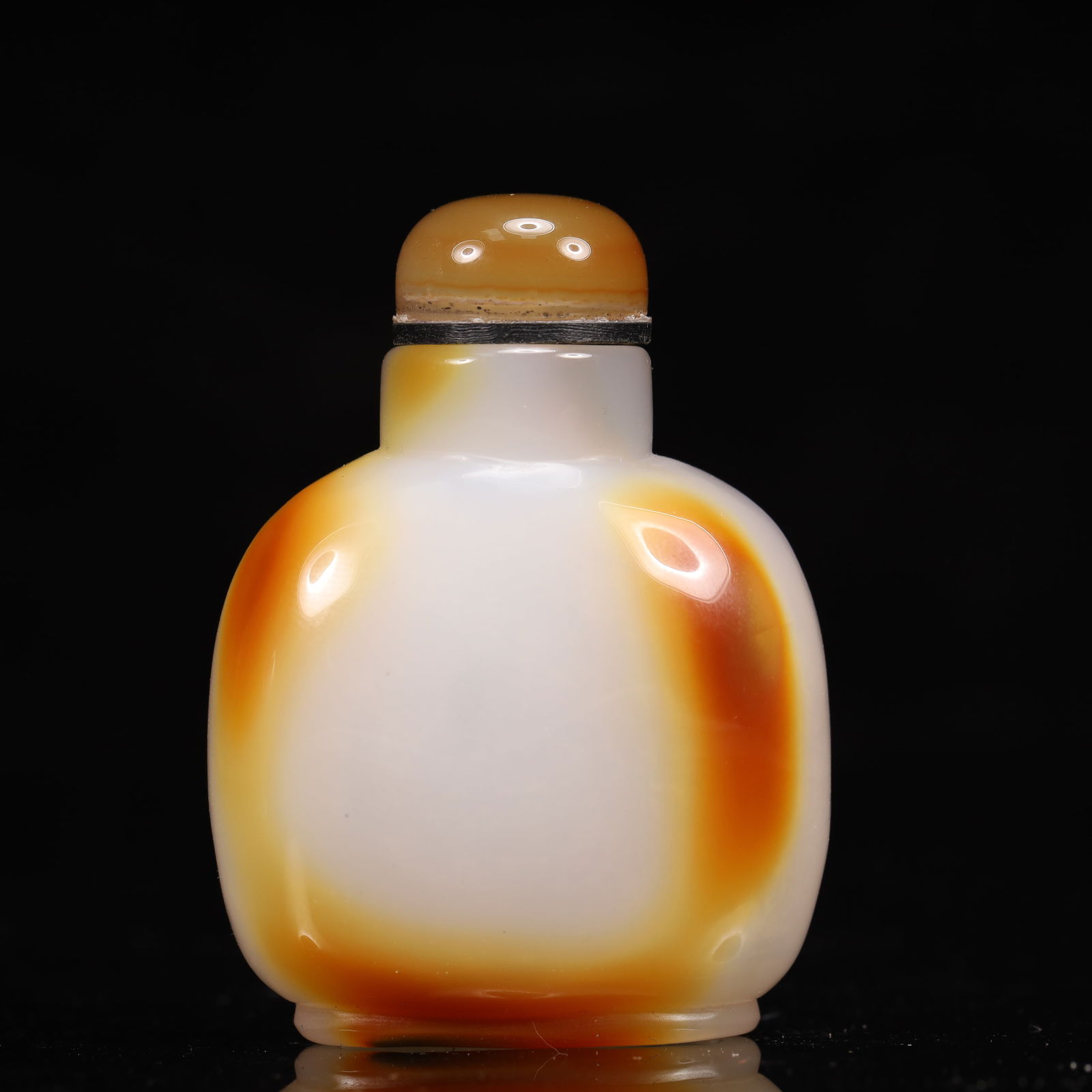 An Exquisite Agate Figure and Pine Pattern Snuff Bottle - 5