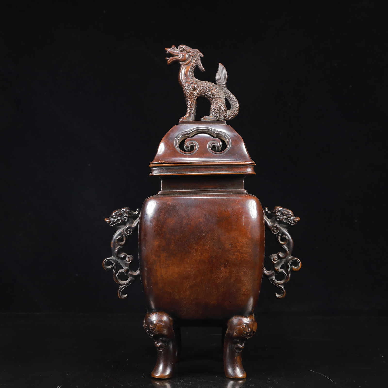 A Rare Bronze Dragon Pattern Double-Ears Censer: A Rare Bronze Dragon Pattern Double-Ears Censer,Ming Dynasty,China,Xuande Six-character Mark,Size:7.9inx4.7inx13in,Weight:5900g 