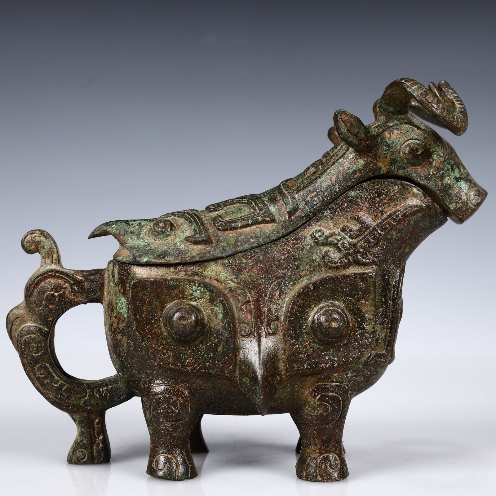 A Rare Bronze Sheep Cup,With Inscription (1 of 13)