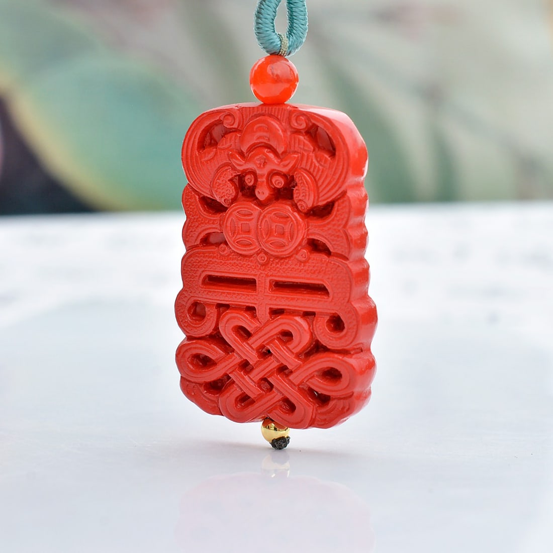 An Exquisite Cinnabar Bats Pattern Pendant - 3