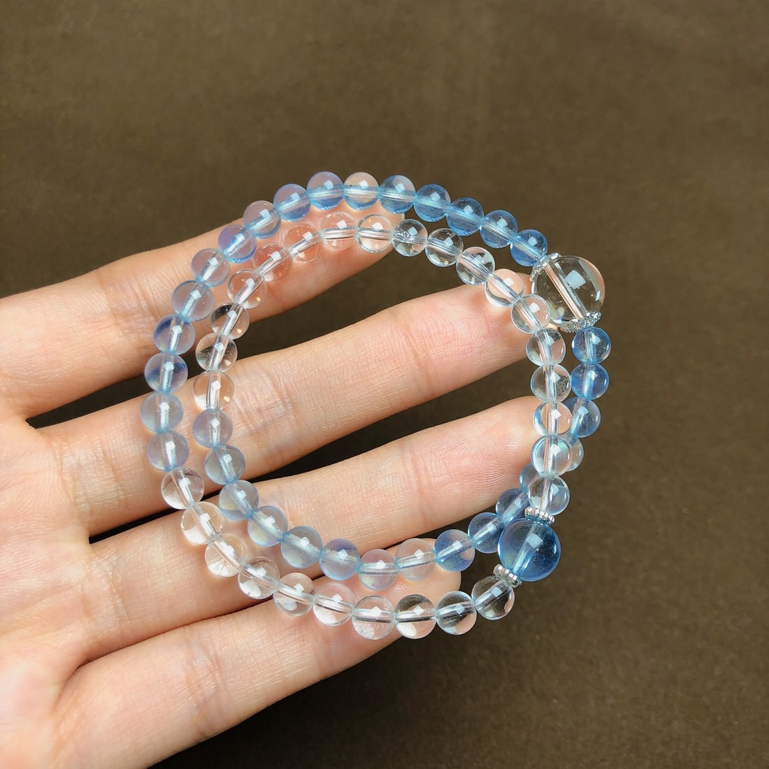 An Exquisite Crystal Aquamarine Bracelets: An Exquisite Crystal Aquamarine Bracelets,Size:0.2in,0.4in,Weight:16.8g 水晶海蓝宝手串