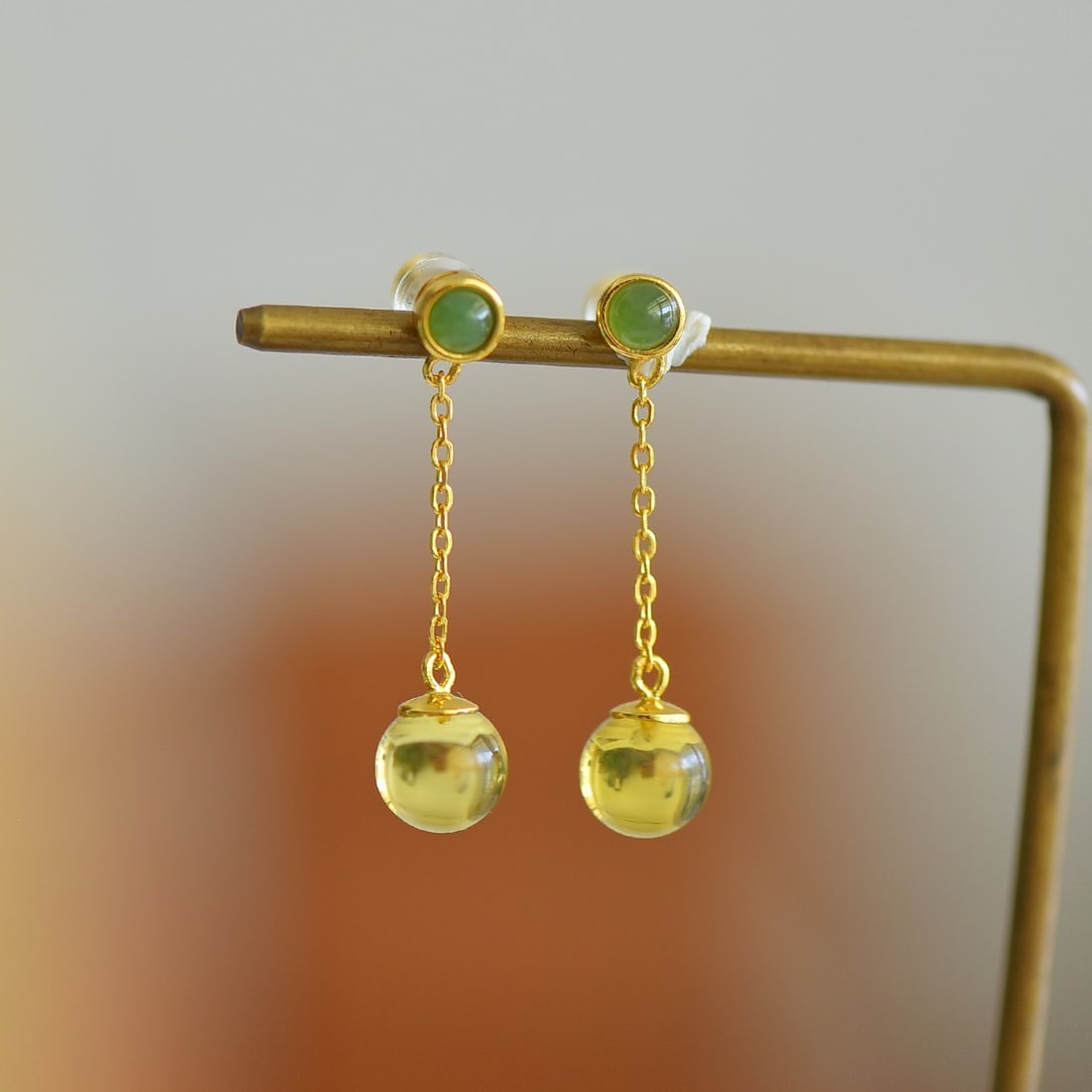 A Pair of Exquisite Sterling Silver-Gold Plated Inlaid Amber Earrings,Inlaid Jasper (1 of 6)