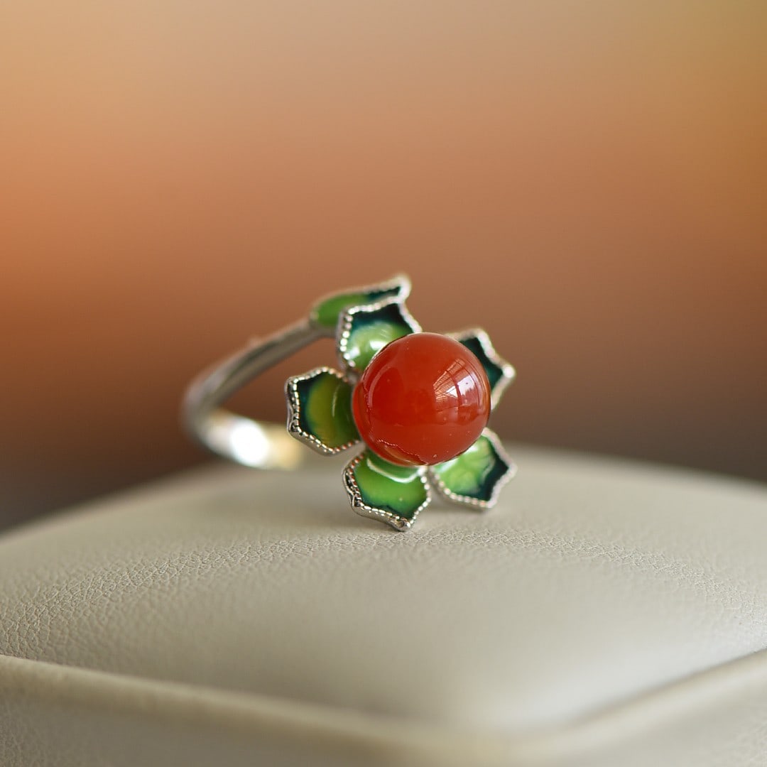An Exquisite Sterling Silver Inlaid Agate Enamel Ring (1 of 5)