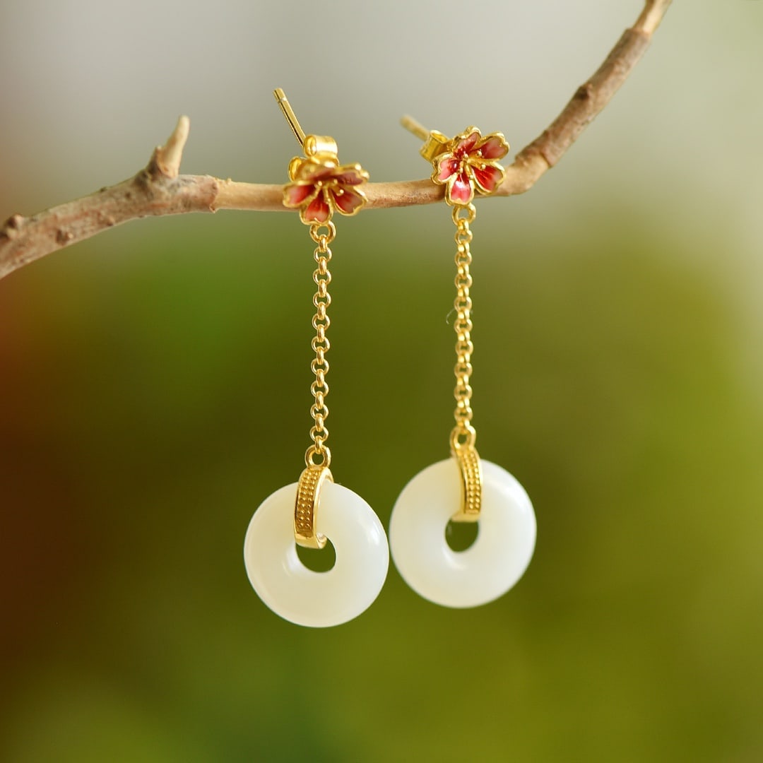 A Pair of Exquisite Sterling Silver-Gold Plated Inlaid White Jade Enamel Earrings: A Pair of Exquisite Sterling Silver-Gold Plated Inlaid White Jade Enamel Earrings, 一对纯银镀金镶白玉珐琅耳环