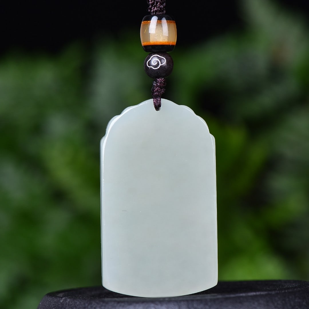 An Exquisite White Jade Sheep Pendant: An Exquisite White Jade Sheep Pendant,Size:1.7inx1in 白玉羊挂件