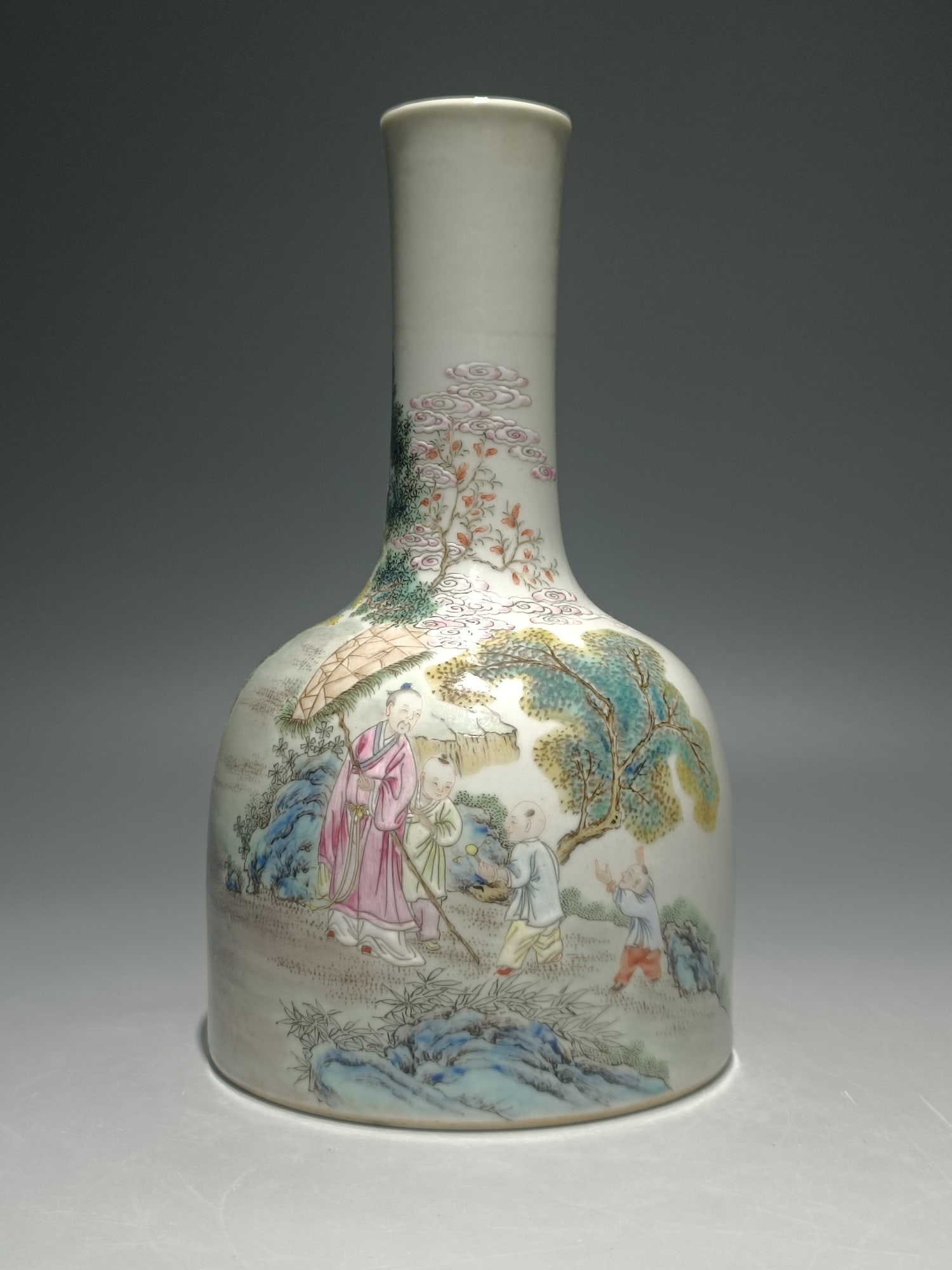 An Exquisite Famille-Rose Landscape and Figure Pattern Vase,With Poem (1 of 9)