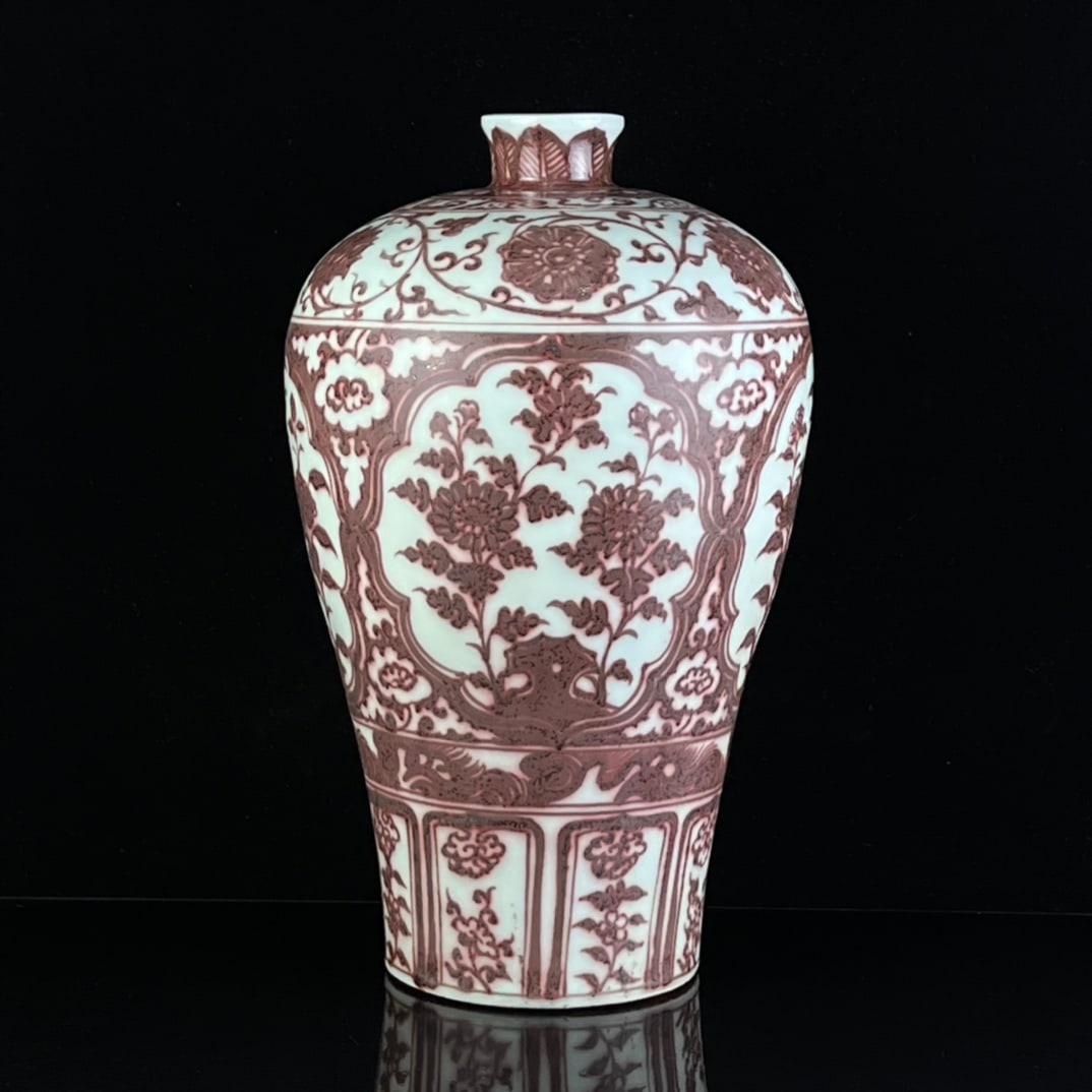 A Rare Underglaze-Red Flower Pattern Vase: A Rare Underglaze-Red Flower Pattern Vase,Ming Dynasty, China,Size:13.4inx7.9in 釉里红花卉纹瓶,中国明代
