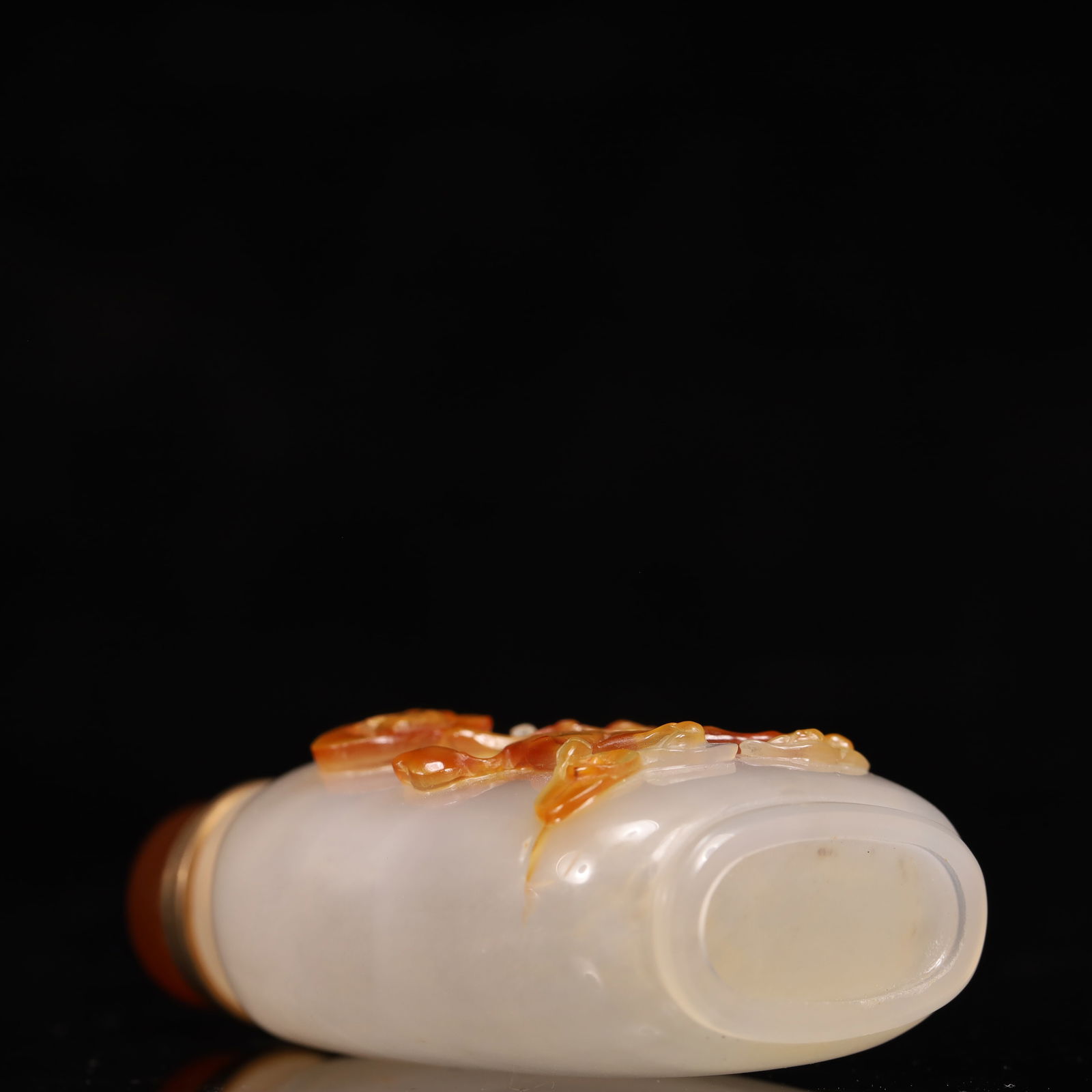 An Exquisite Agate Auspicious Beast Pattern Snuff Bottle - 8