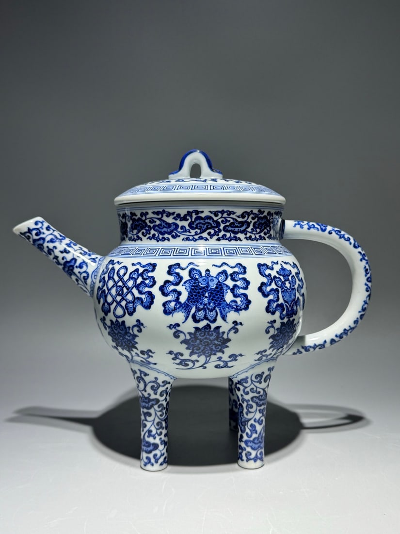An Exquisite Blue and White Lotus and Eight Treasures Pattern four legs Ewer (1 of 9)