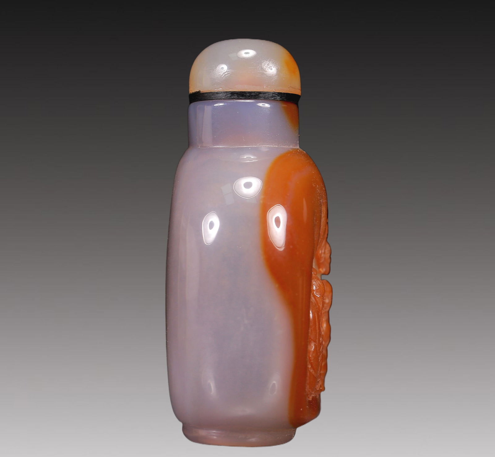 An Agate 'Figure' Snuff Bottle - 6