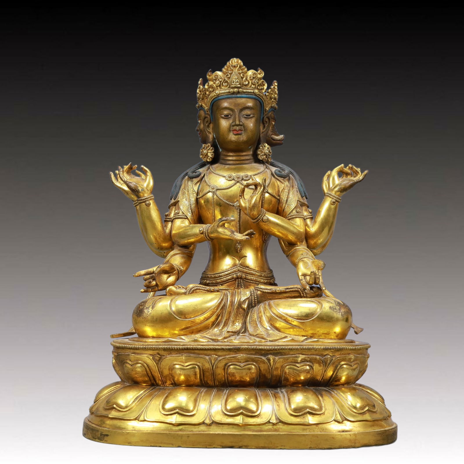 A Solemn Gilt Bronze Statue of Bodhisattva: A Solemn Gilt Bronze Statue of Bodhisattva ,Ming Dynasty, China,Size:15.7inx11.8inx20.1inWeigh:23900g 铜鎏金菩萨像,中国明代