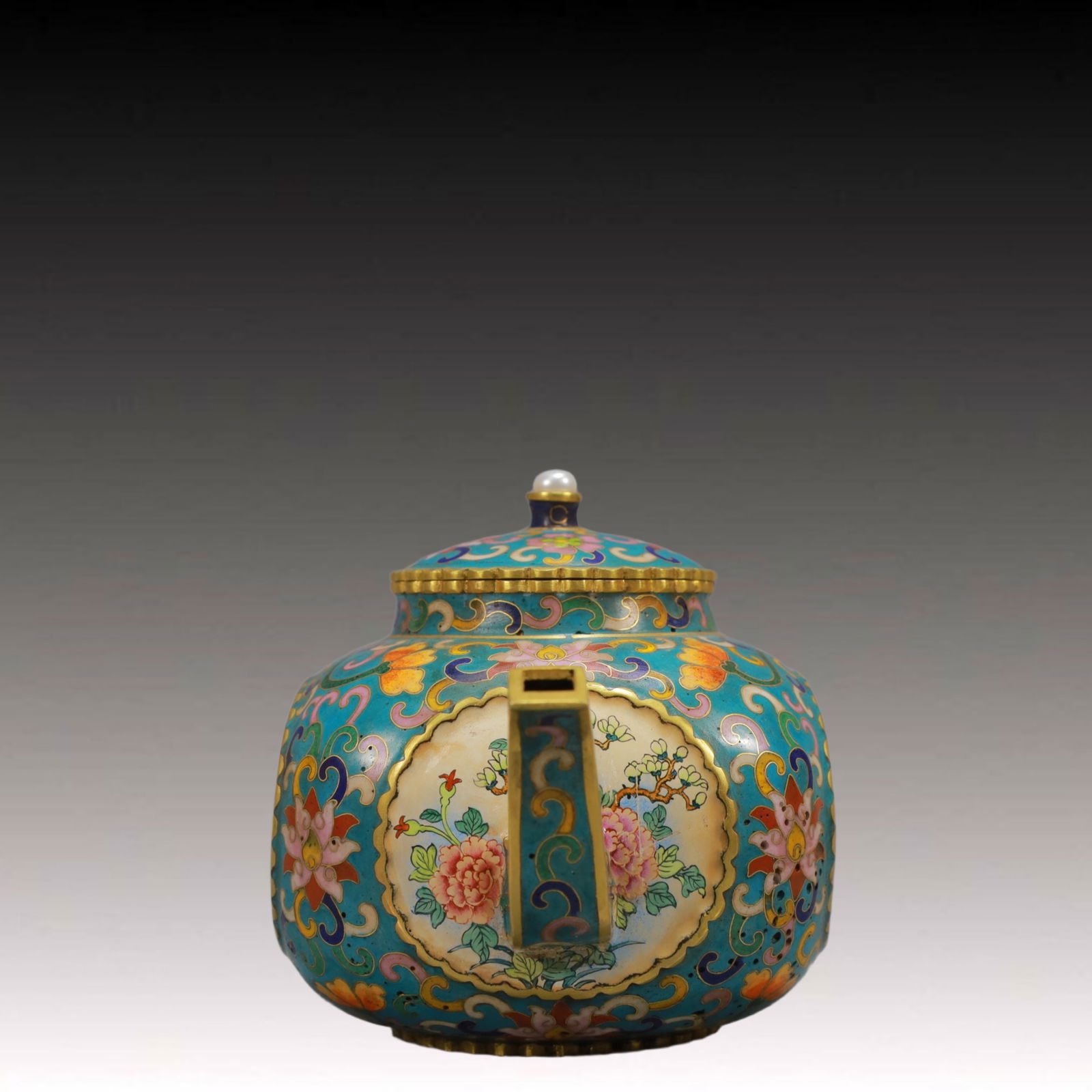 An Exquisite Painted Enamel Figure Pattern Ewer - 3