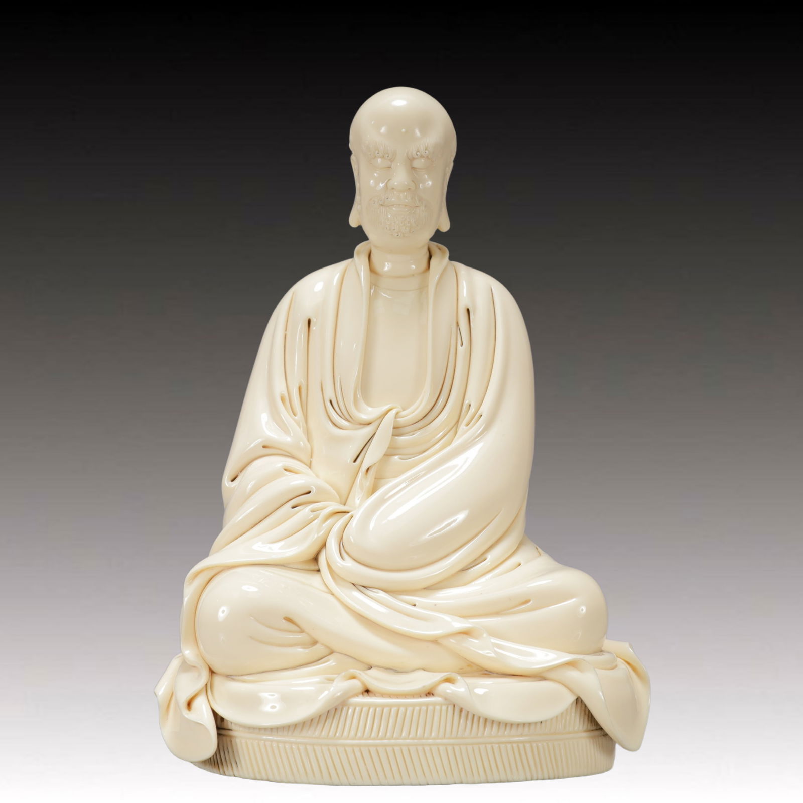 A Exquisite Ding yao Buddha statue (1 of 11)