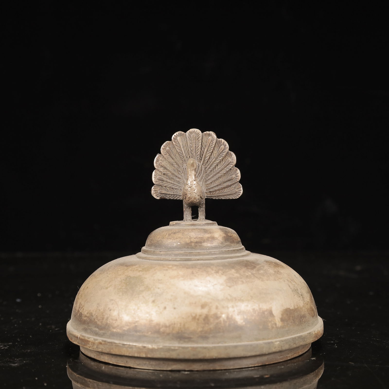 A Huge Silver Peacock Pattern Ewer - 11