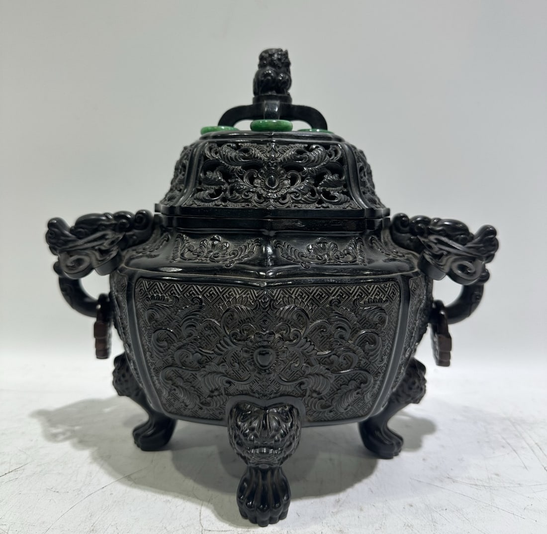 An Exquisite Zitanwood Flower Pattern Dragon-Ears Four Legs Censer: An Exquisite Zitanwood Flower Pattern Dragon-Ears Four Legs Censer,Qing Dynasty, China,Size:10.2inx7.5inx9.8in 