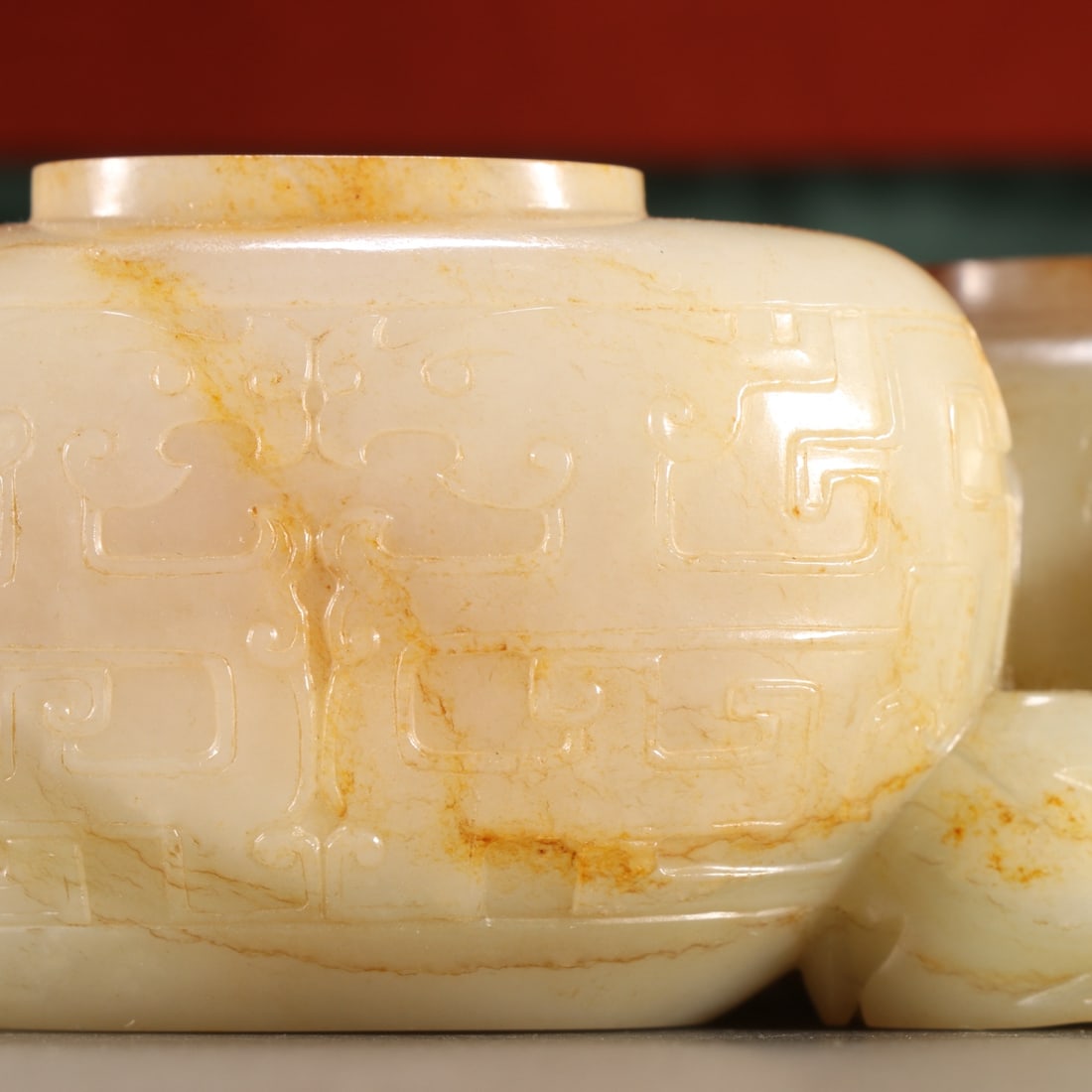 An Exquisite White Jade Sheep Pattern Water Pot - 6