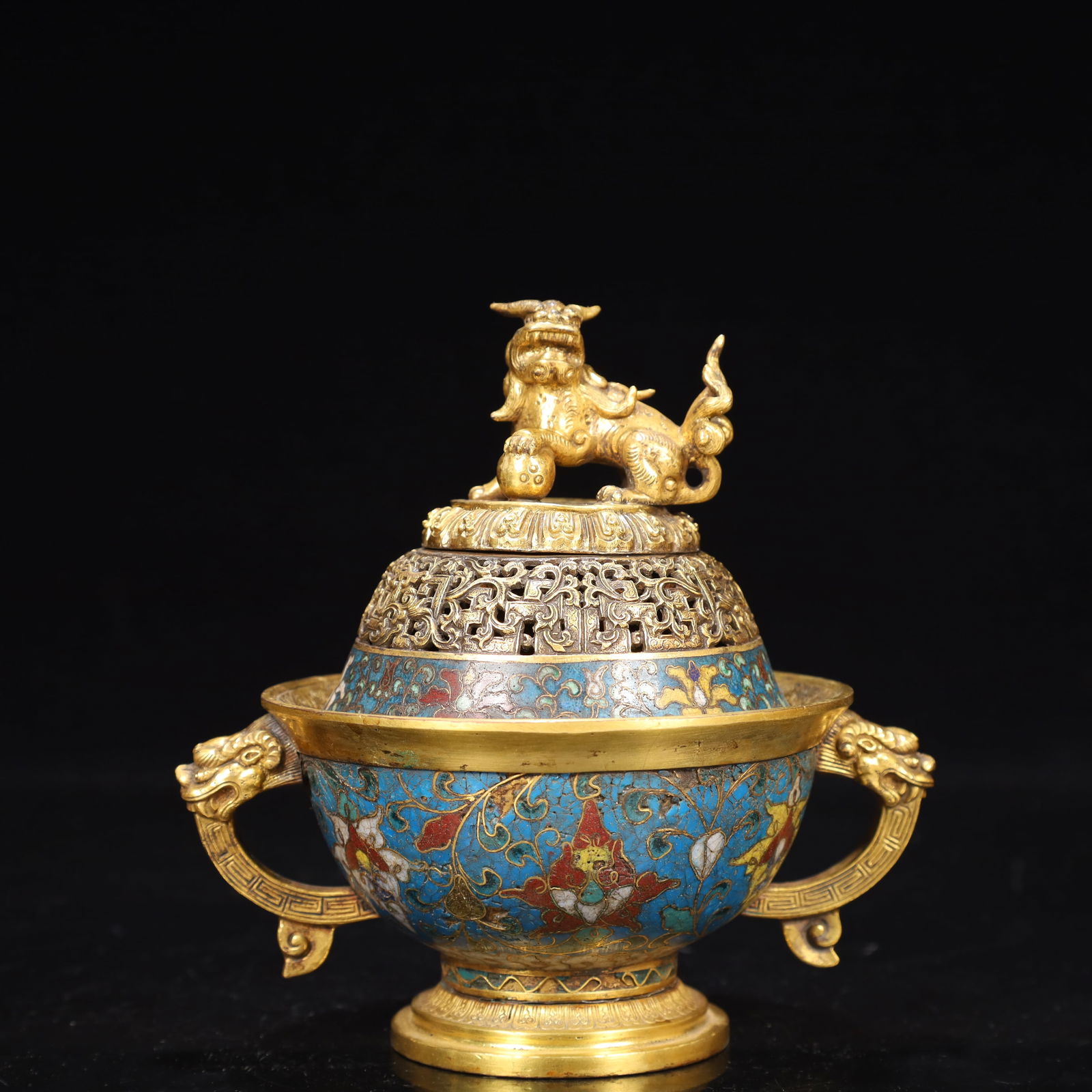 An Exquisite Cloisonne Lotus and Lion Pattern Double-Ears Censer: An Exquisite Cloisonne Lotus and Lion Pattern Double-Ears Censer,Qing Dynasty, China,Size:6.7inx4.9inx6.3inWeight:950g 