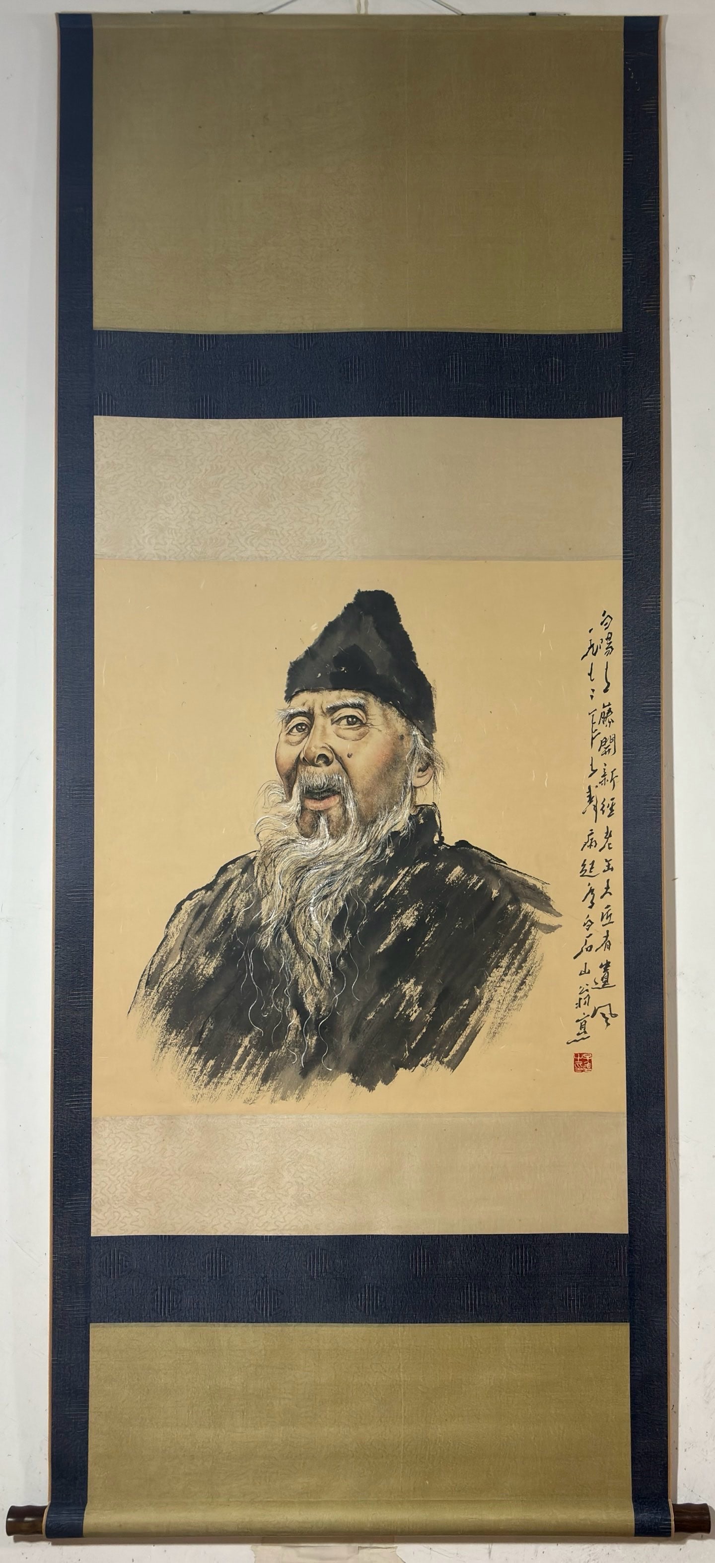A Chinese Vertical Scroll Ink Painting of Figure on Paper,Wang Ziwu: A Chinese Vertical Scroll Ink Painting of Figure on Paper,Wang Ziwu,Size:(Without frame)26.8inx25.6in 一幅中国水墨人物画立轴,王&