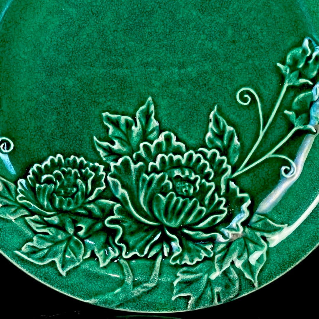 An Exquisite Green Glazed Flower Pattern Plate - 4