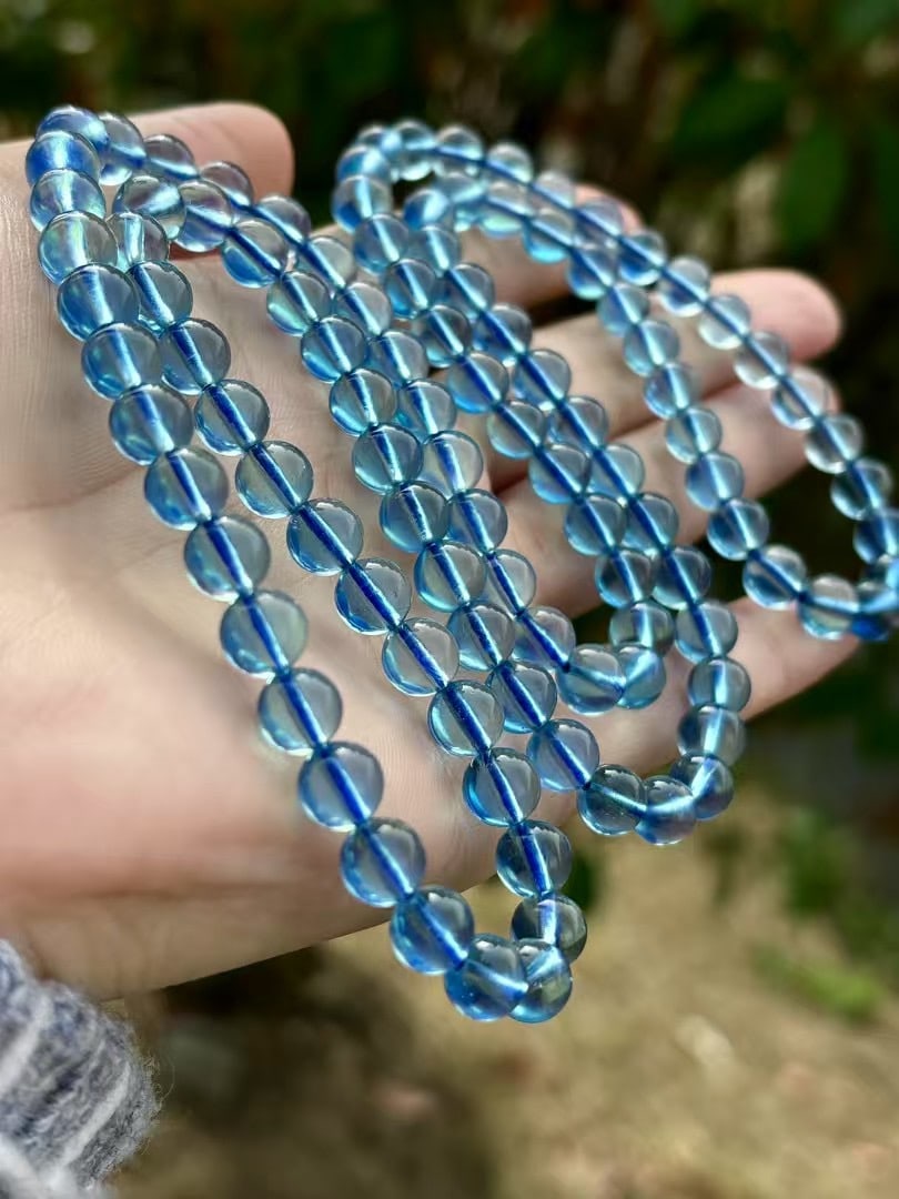 An Exquisite Aquamarine Bracelets: An Exquisite Aquamarine Bracelets,Size:7.5mm,Weight:56.8g 海蓝宝手串