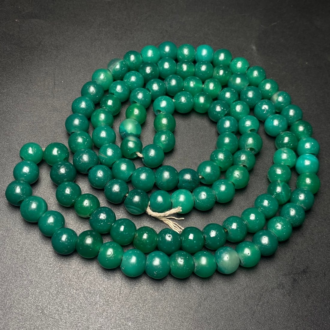 An Exquisite Agate Necklace - 3