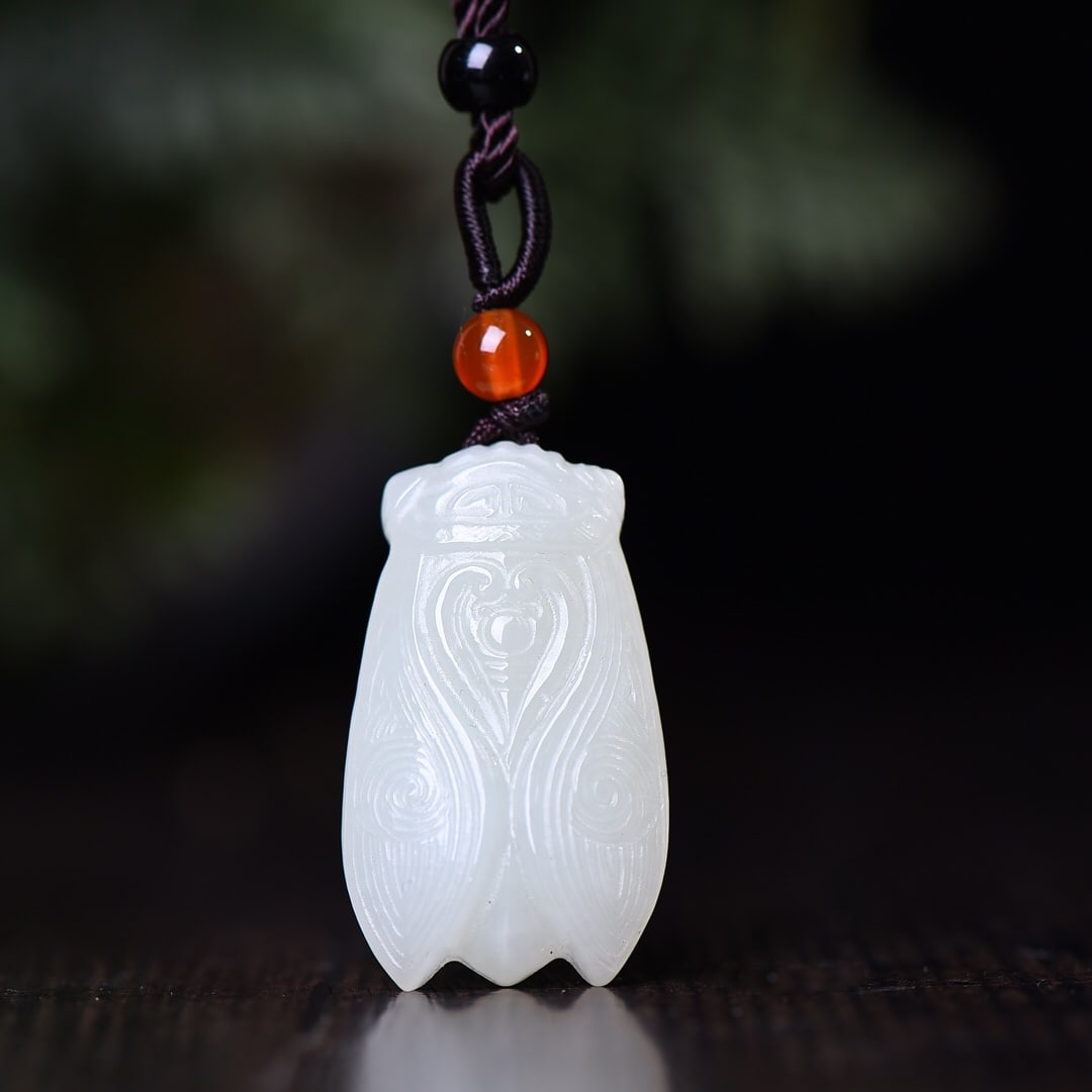 An Exquisite White Jade Cicada Pendant: An Exquisite White Jade Cicada Pendant,Size:21mmx36mmx8mm 白玉蝉吊坠