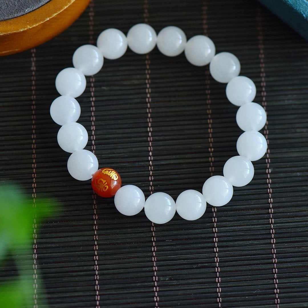 An Exquisite White Jade Bracelets - 4