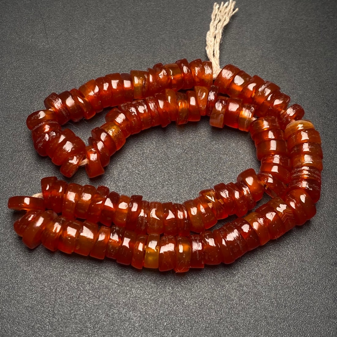 An Exquisite Agate Bracelets - 7