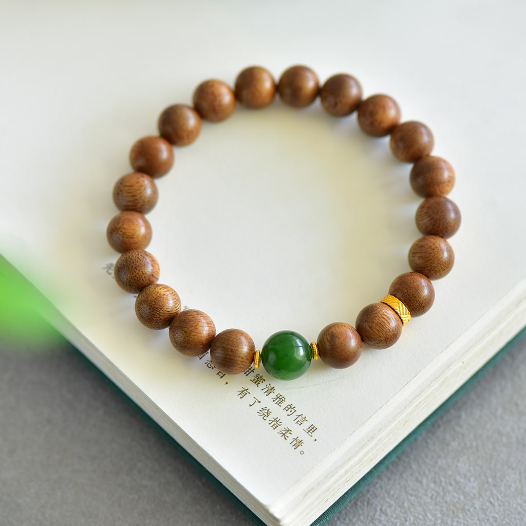 An Exquisite Jasper Eaglewood Bracelets: An Exquisite Jasper Eaglewood Bracelets,Size:10mm 