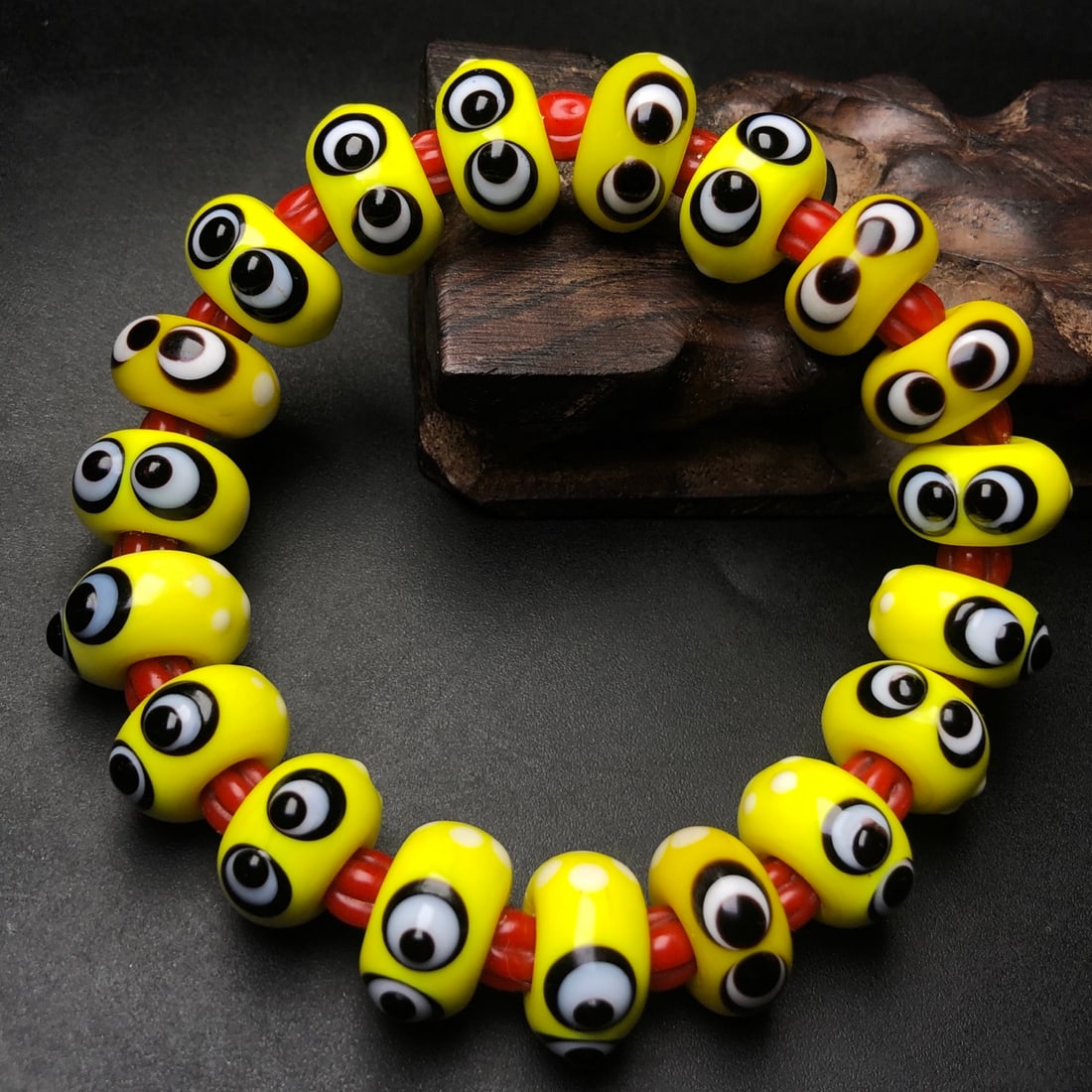 An Exquisite Glass Bracelets - 3