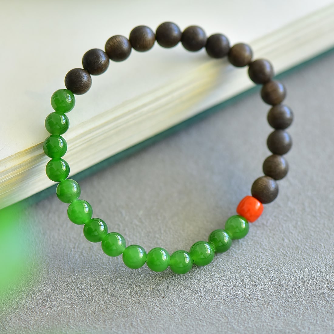 An Exquisite Jasper Eaglewood Bracelets - 4