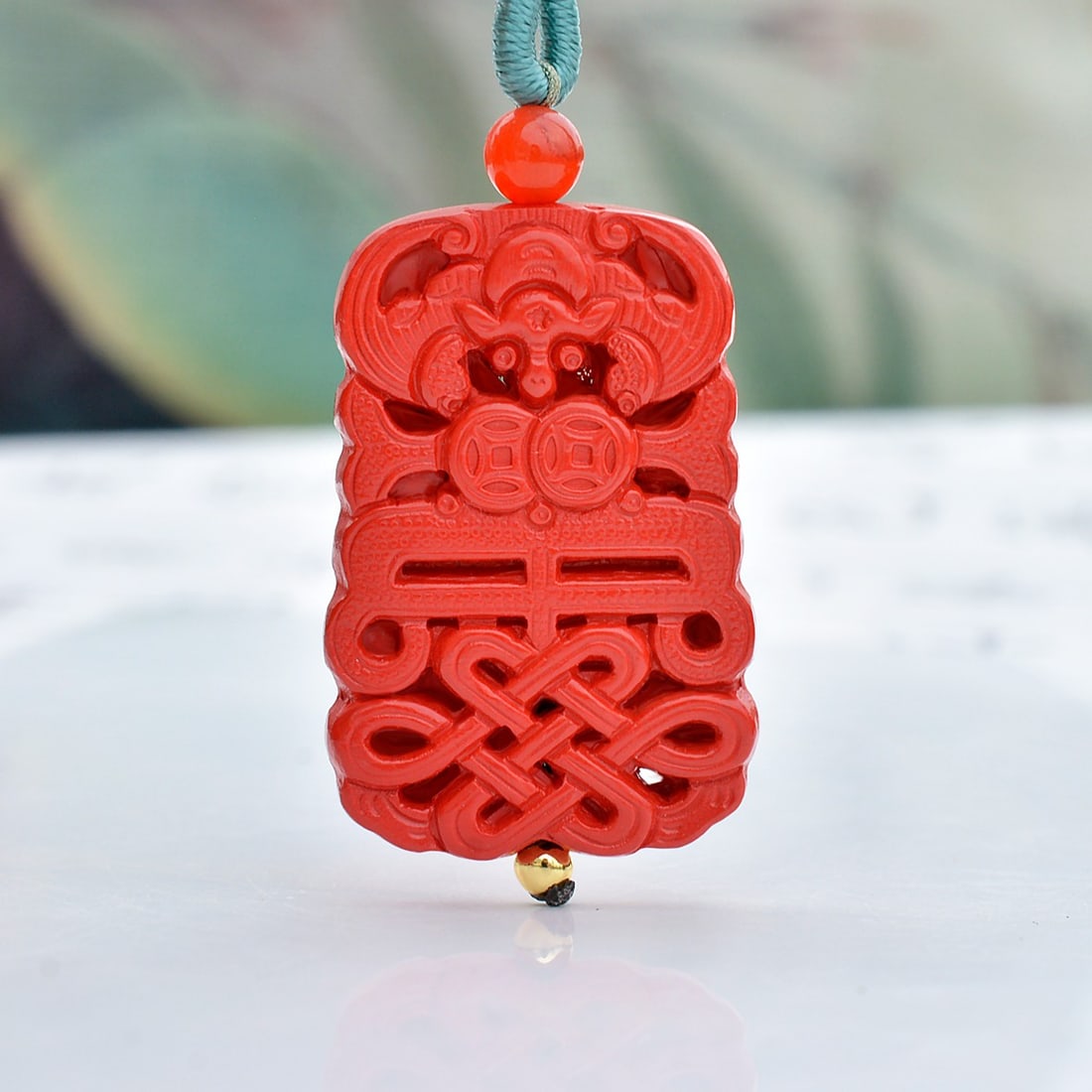 An Exquisite Cinnabar Bats Pattern Pendant: An Exquisite Cinnabar Bats Pattern Pendant,Size:22mmx34mm (寓意)吉祥招财喜庆、驱邪避凶、安神明