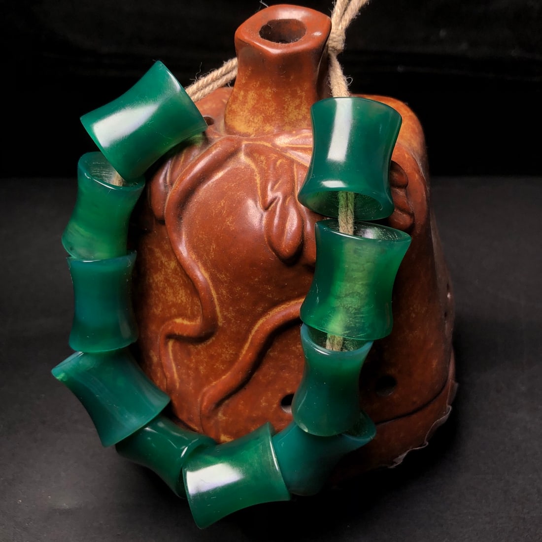 An Exquisite Agate Bracelets - 5