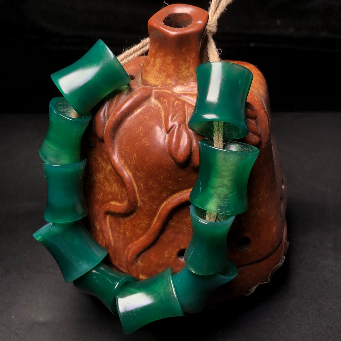 An Exquisite Agate Bracelets - 6