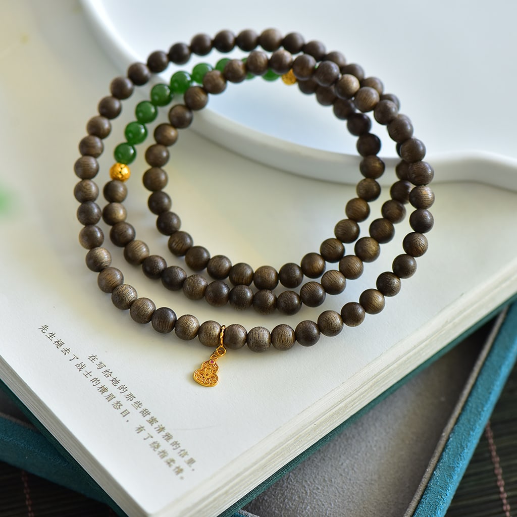 An Exquisite Jasper Eaglewood Bracelets - 2