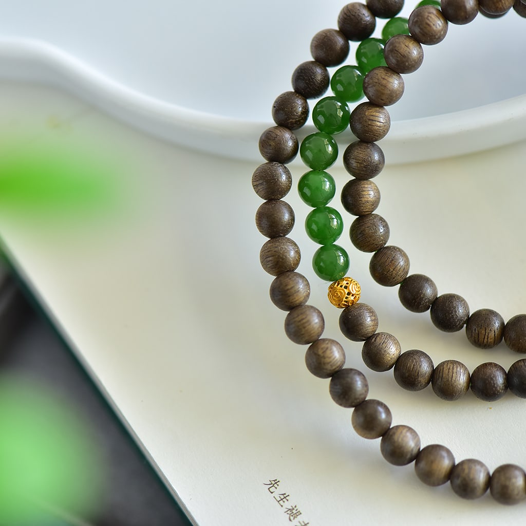 An Exquisite Jasper Eaglewood Bracelets - 4