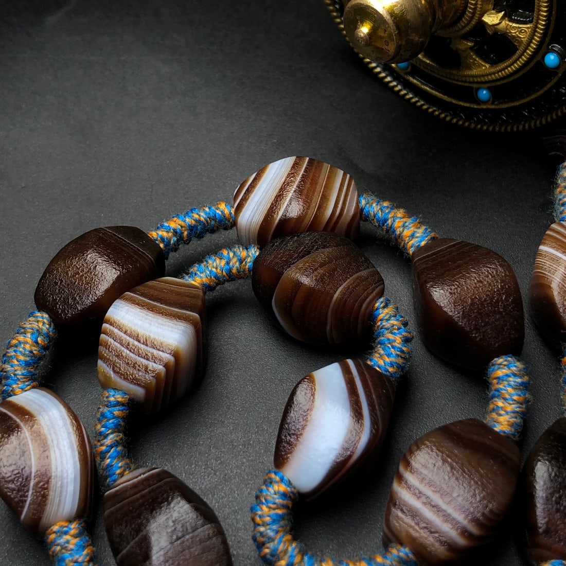 An Exquisite Agate Necklace - 7