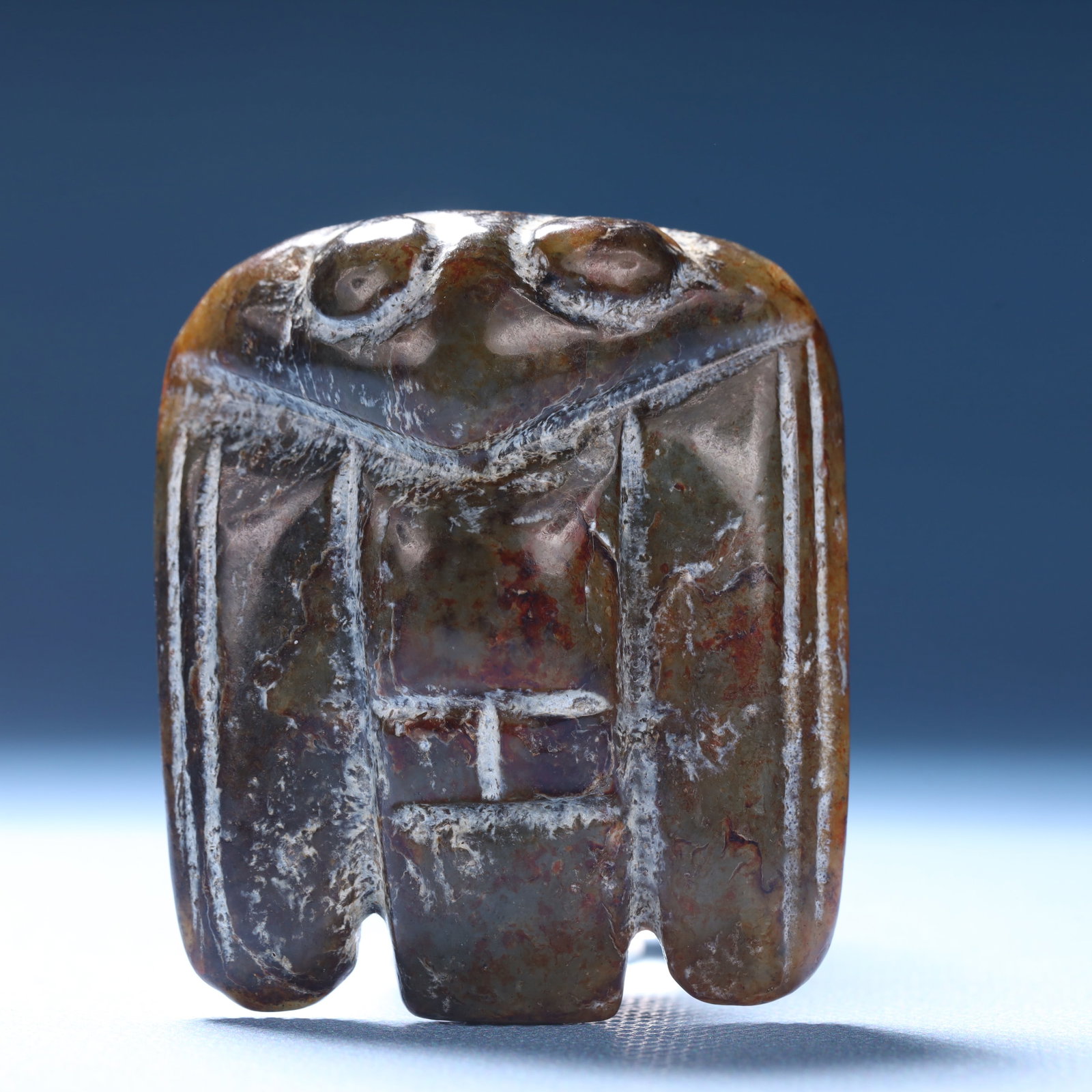 An Archaic Hongshan Culture Greenish Jade Cicada Ornament: An Archaic Hongshan Culture Greenish Jade Cicada Ornament,Ancient Time,China,Size:2.3inx2inx0.7in,Weight:77.3g 红山文化青白玉蝉摆件,中