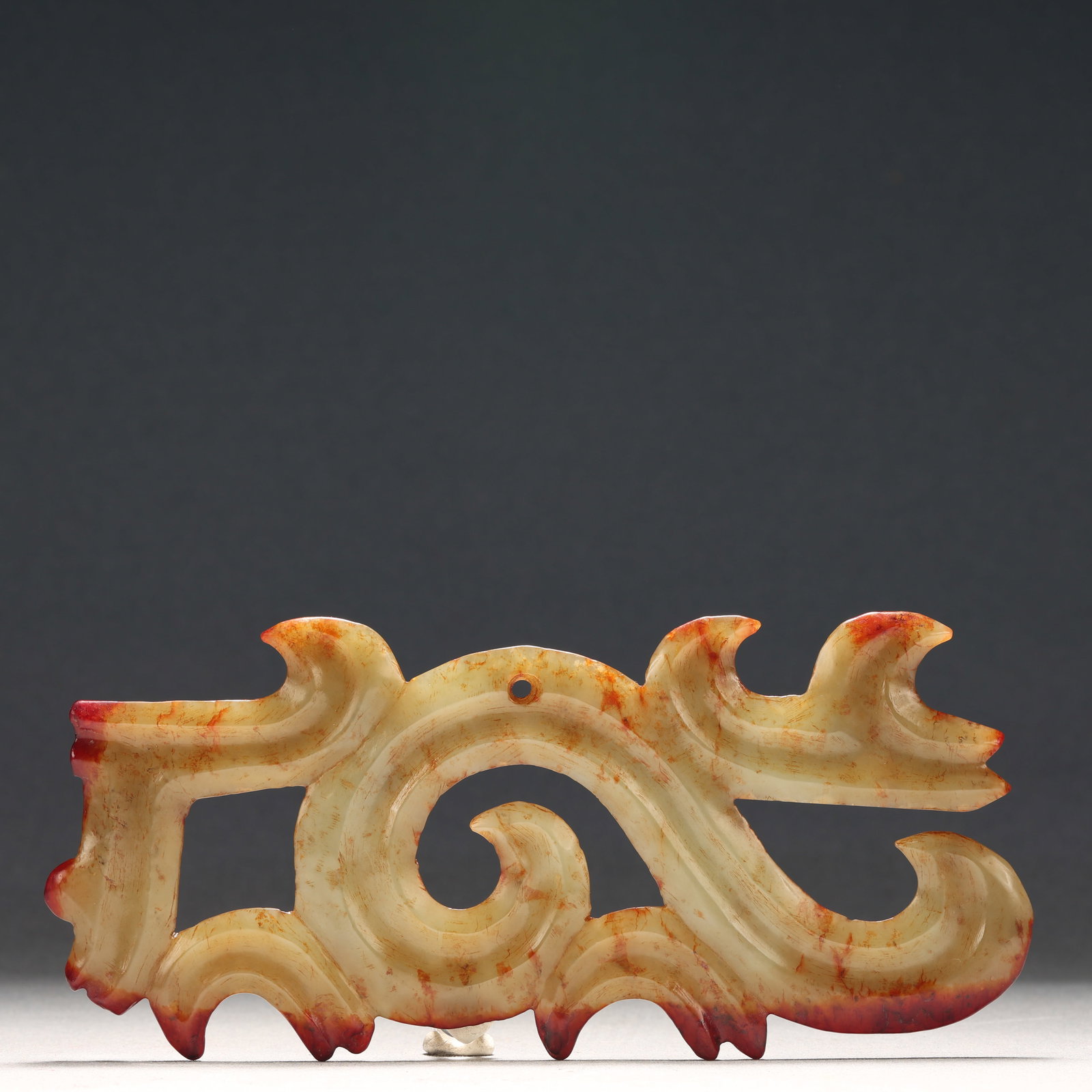 Hongshan Culture White Jade Auspicious Cloud Pattern Ornament: Hongshan Culture White Jade Auspicious Cloud Pattern Ornament, Ancient Time, China, Size:7.1inx3.1in 红山文化白玉祥云纹摆件, 远&