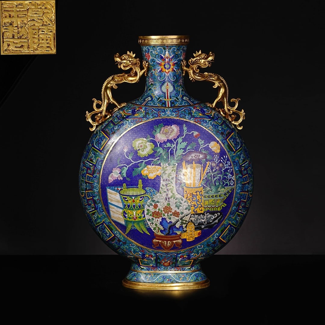 A Huge Cloisonne Flower Pattern Dragon-Ears Vase: A Huge Cloisonne Flower Pattern Dragon-Ears Vase,Qing Dynasty, China,Qianlong Four-character Mark,Size:28inx10.6inx19.3in,Weight:23kg 景泰蓝花卉纹龙耳&#