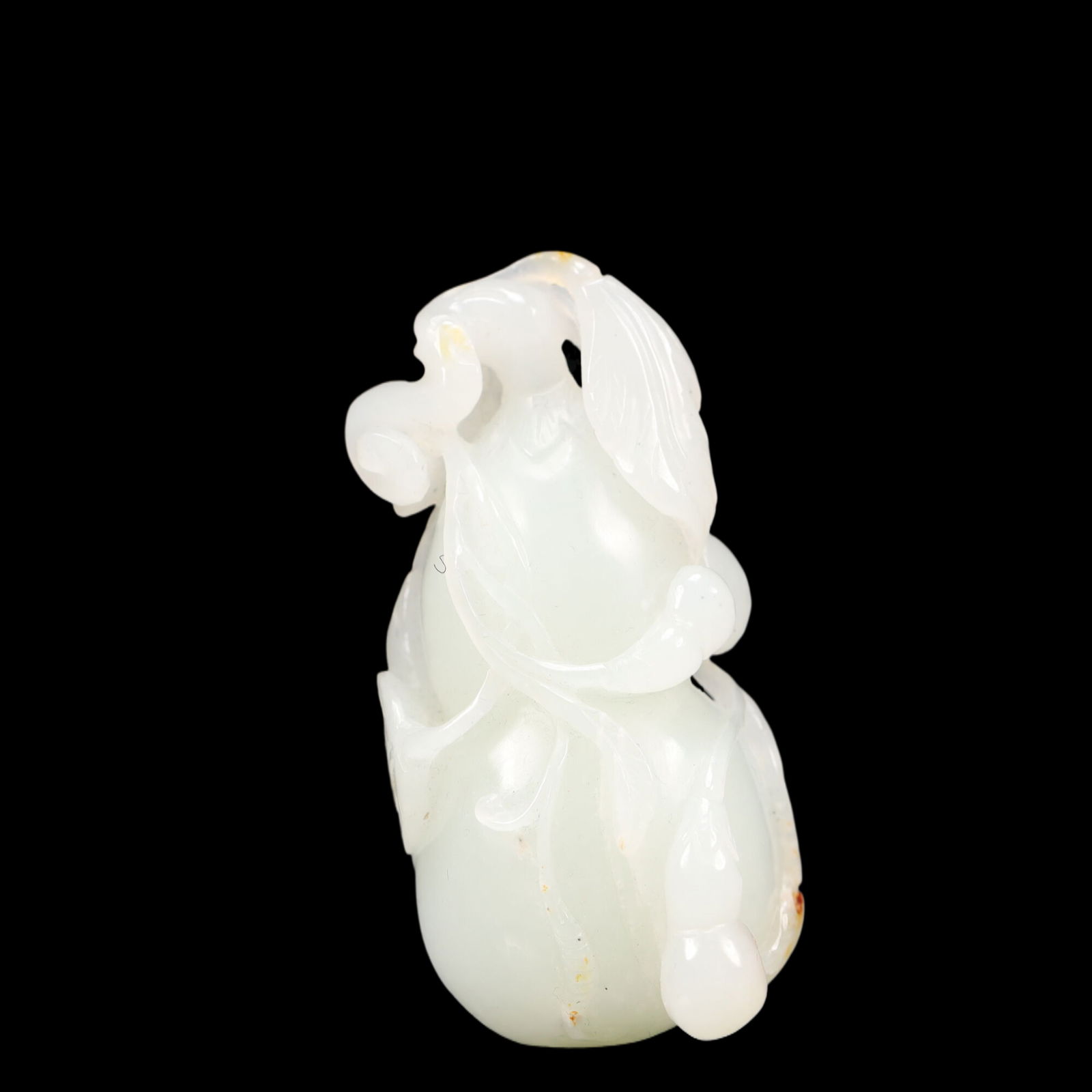 An Exquisite White Jade Gourd Ornament: An Exquisite White Jade Gourd Ornament, Qing Dynasty, China, Size:1.6inx1.4inx3.1in, Weight:132g 精美的白玉葫芦摆件,中国清ߣ