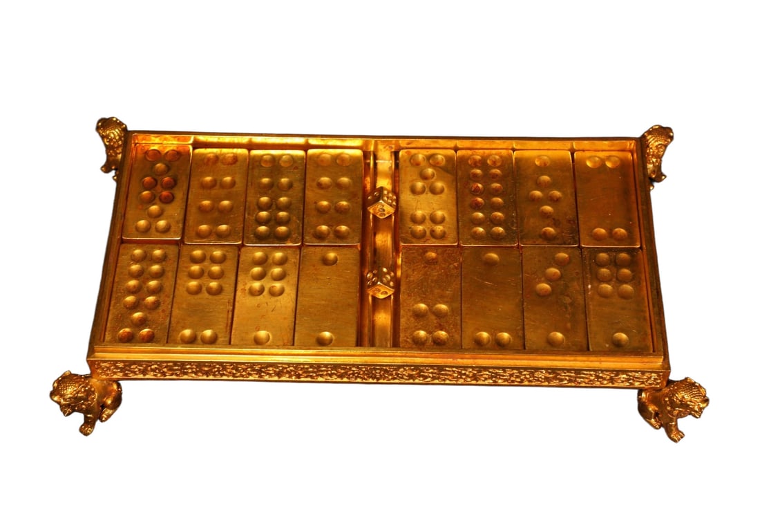 A Set of Fine Gilt Bronze Auspicious Cloud and Dragon Pattern Ornaments: A Set of Fine Gilt Bronze Auspicious Cloud and Dragon Pattern Ornaments,Qing Dynasty,China,Qianlong Four-character Mark,Size:2.4inx10.6in,Weight:6274g 